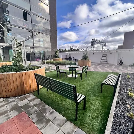 Huoneisto 2 / Railway / Free Parking / Sauna Oulu